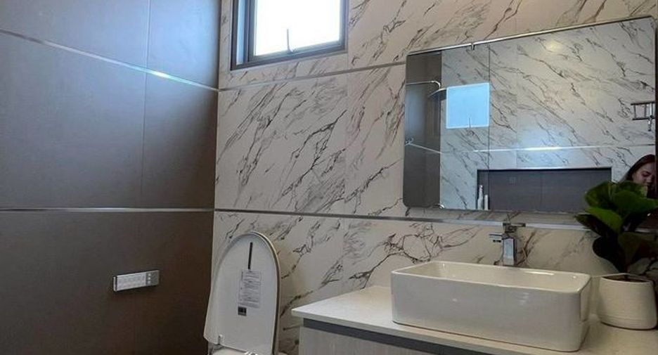Haus zur Miete und zum Kauf mit 4 Zimmer in East Pattaya, Pattaya