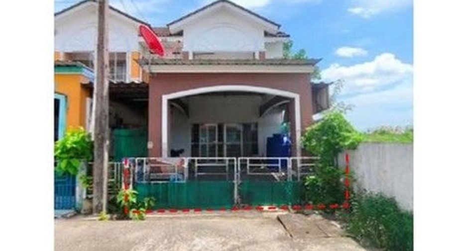 For sale 1 Beds townhouse in Ban Bueng, Chonburi