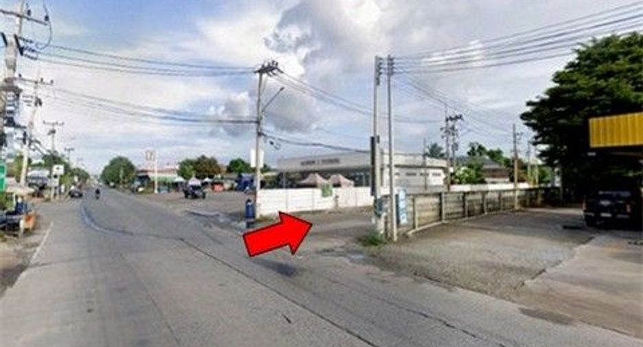For sale 1 Beds townhouse in Ban Bueng, Chonburi