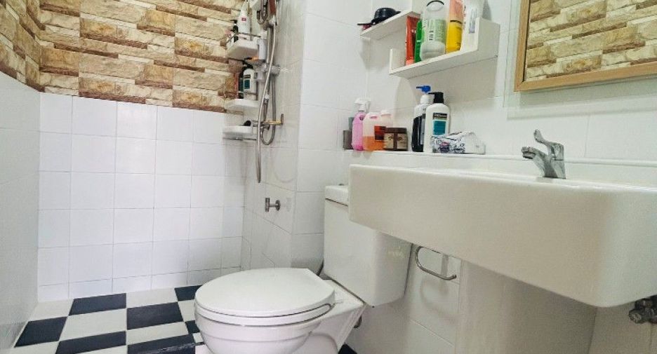 Wohnung zum Kauf mit 1 Zimmer in Yan Nawa, Bangkok