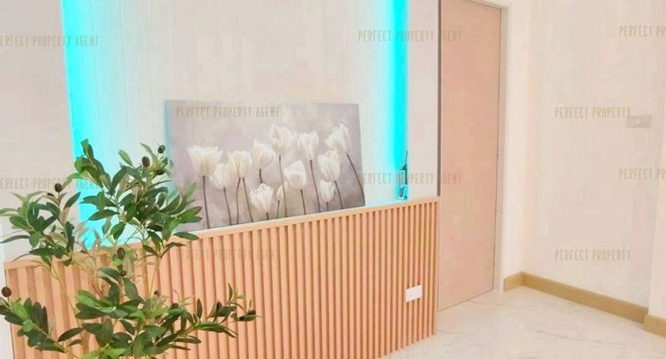 For sale 4 bedrooms townhouse in Bang Bua Thong, Nonthaburi