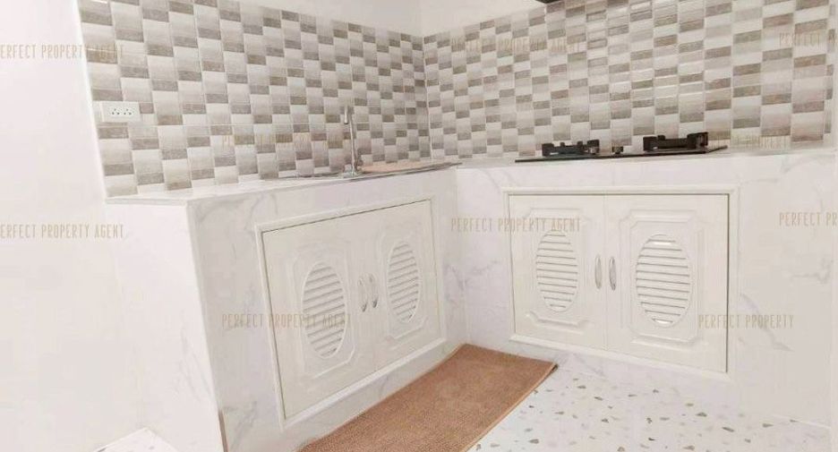 For sale 4 bedrooms townhouse in Bang Bua Thong, Nonthaburi
