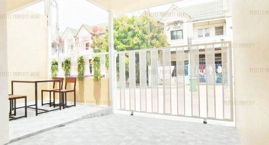 For sale 4 bedrooms townhouse in Bang Bua Thong, Nonthaburi