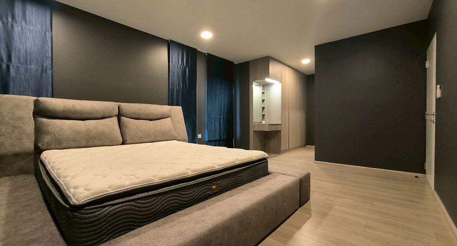 For sale 4 bedrooms house in Bang Phli, Samut Prakan