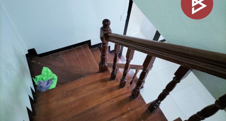 For sale 2 bedrooms townhouse in Phra Khanong, Bangkok