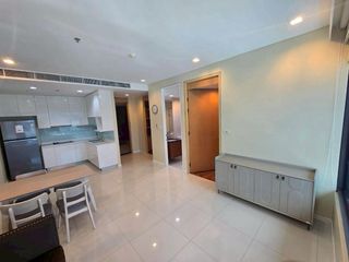 Condo en alquiler de 2 habitaciones en Sathon, Bangkok