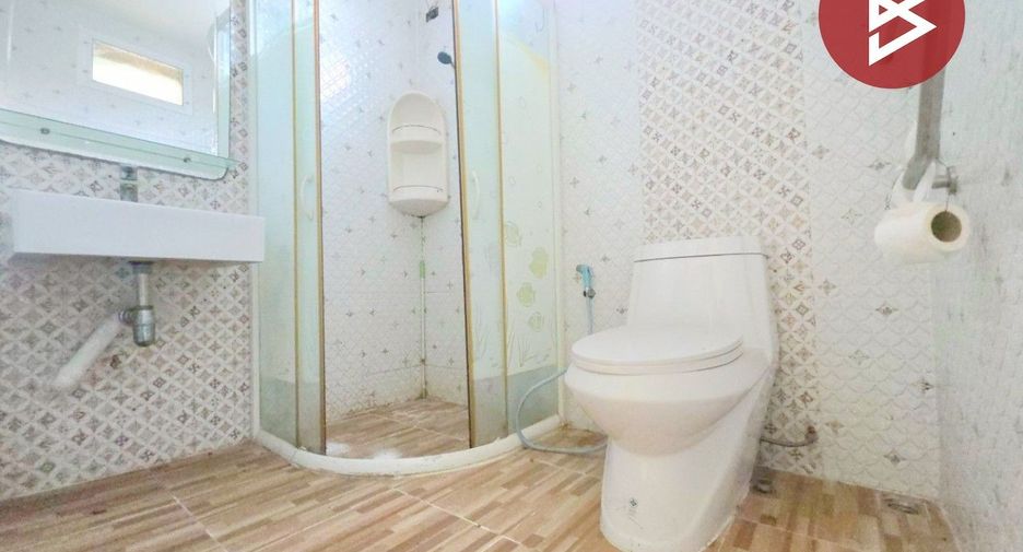 Haus zum Kauf mit 4 Zimmer in Mueang Chon Buri, Chonburi