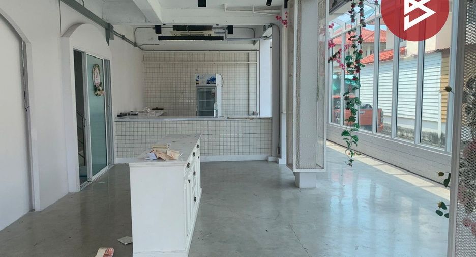 ขาย 4 ห้องนอน บ้านเดี่ยว ใน เมืองสมุทรปราการ, สมุทรปราการ