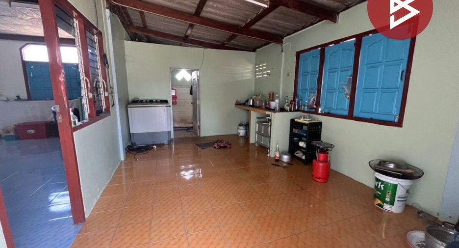 For sale 2 bedrooms house in Manorom, Chainat