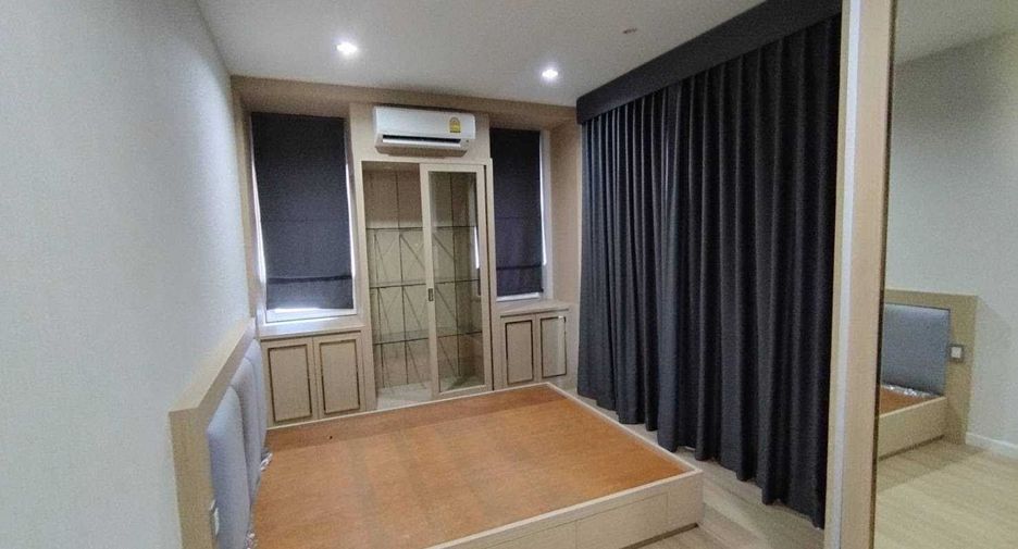 For sale 4 bedrooms house in Thung Khru, Bangkok