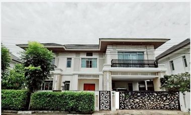 For sale 3 ベッドルーム house in Bang Khae, Bangkok