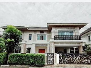 For sale 3 bedrooms house in Bang Khae, Bangkok