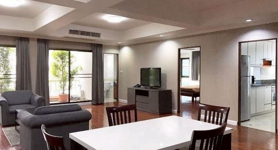 For rent 2 bedrooms condo in Watthana, Bangkok