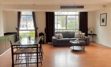 Condo en alquiler de 2 habitaciones en Khlong Toei, Bangkok