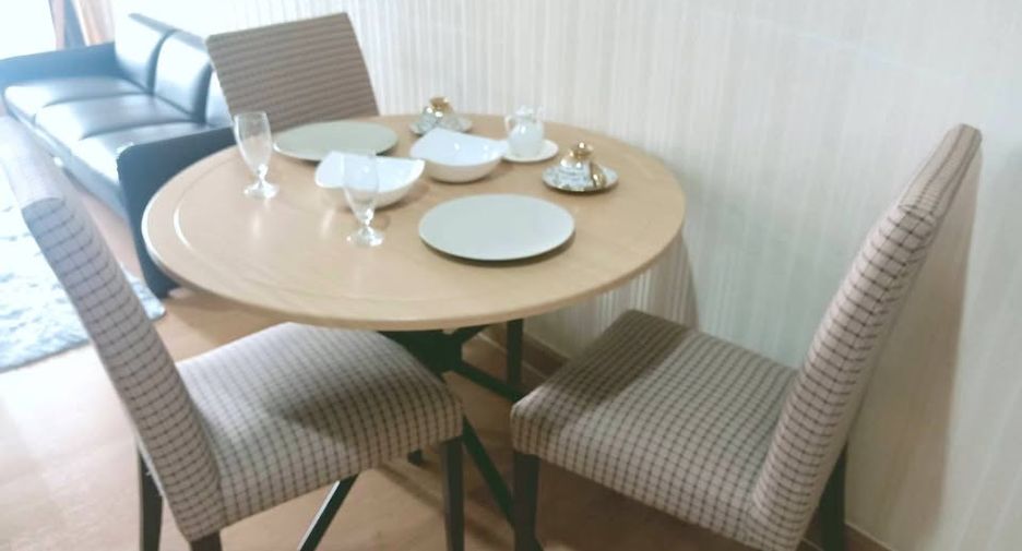 For rent 2 bedrooms condo in Khlong Toei, Bangkok