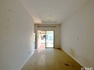 For sale 1 Beds townhouse in Prachantakham, Prachin Buri