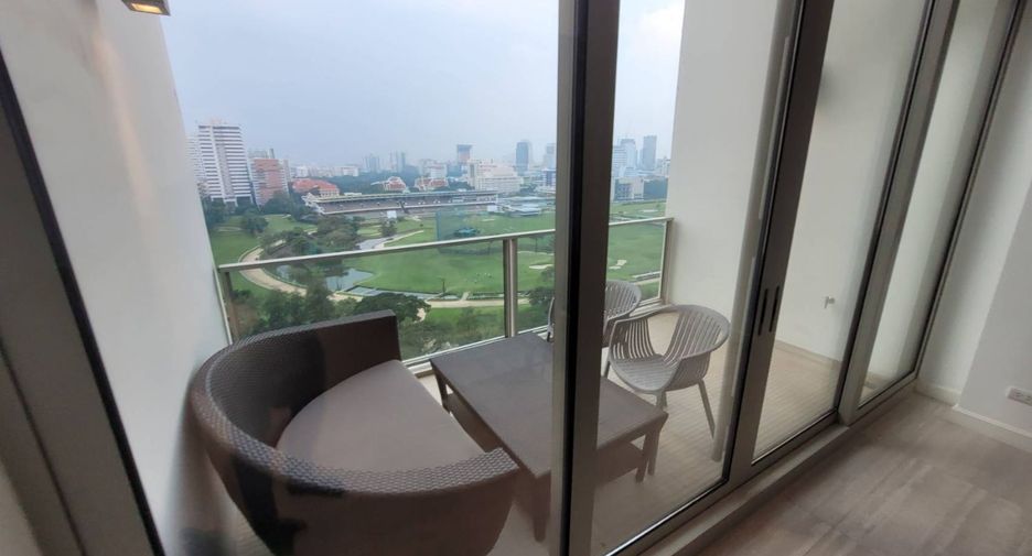 Condo en alquiler de 2 habitaciones en Pathum Wan, Bangkok