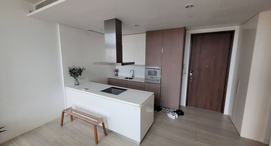 Condo en alquiler de 2 habitaciones en Pathum Wan, Bangkok