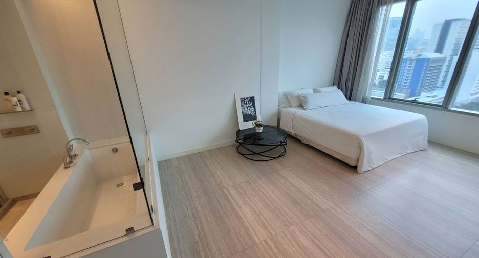 Condo en alquiler de 2 habitaciones en Pathum Wan, Bangkok