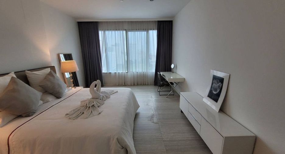 Condo en alquiler de 2 habitaciones en Pathum Wan, Bangkok