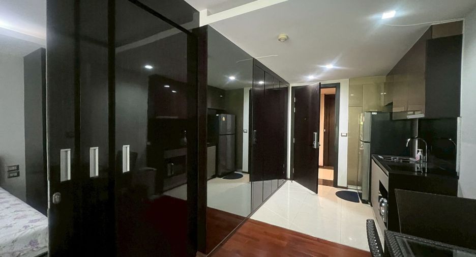 À louer 1 chambre condo à Watthana, Bangkok