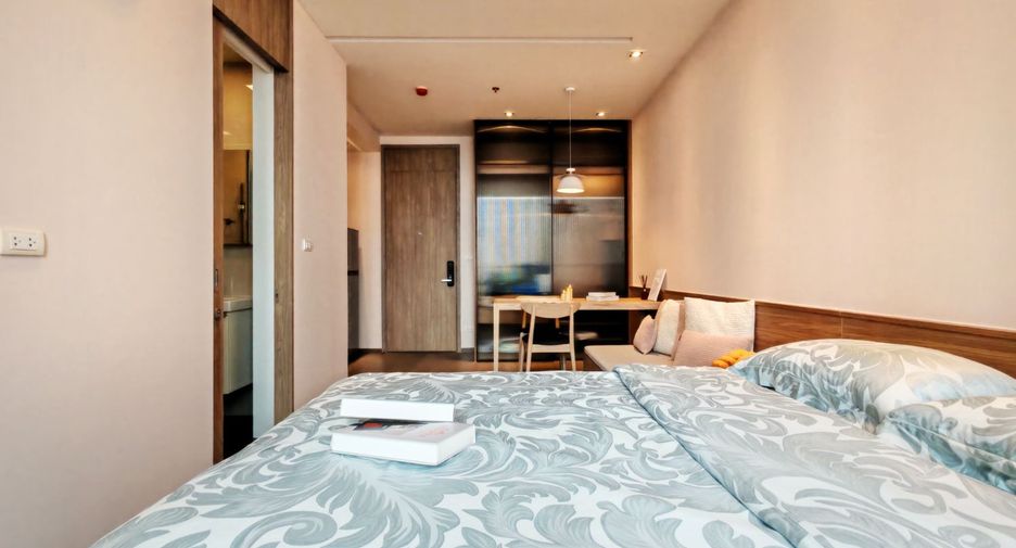 For sale 1 bed condo in Khlong Toei, Bangkok