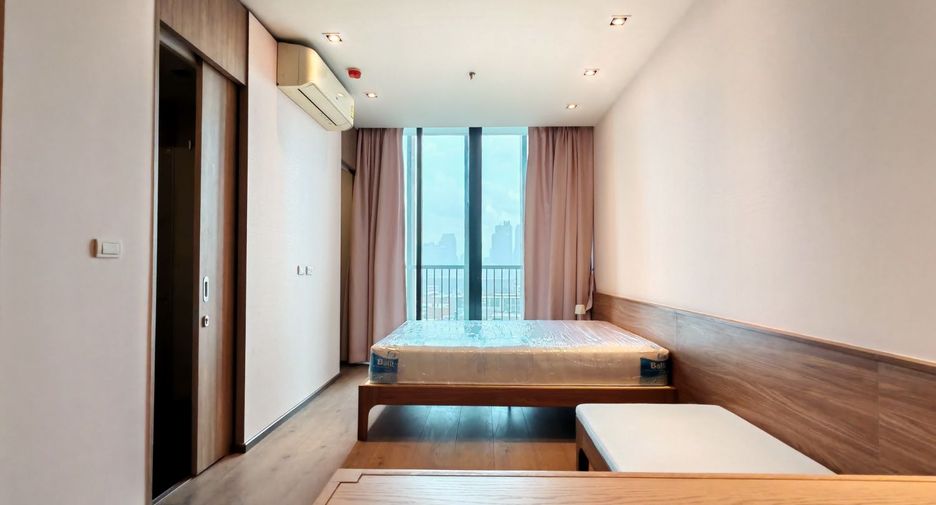 For sale 1 bed condo in Khlong Toei, Bangkok