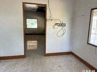 Haus zum Kauf mit 1 Zimmer in Khao Khitchakut, Chanthaburi