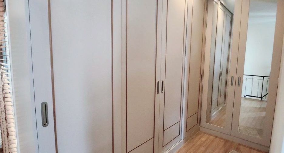 À vendre 2 chambres maison de ville à Bang Kruai, Nonthaburi
