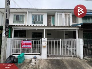 For sale 3 ベッドルーム townhouse in Thung Khru, Bangkok
