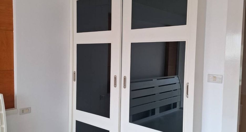 For sale 2 bedrooms condo in North Pattaya, Pattaya