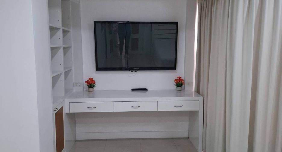 For sale 2 bedrooms condo in North Pattaya, Pattaya