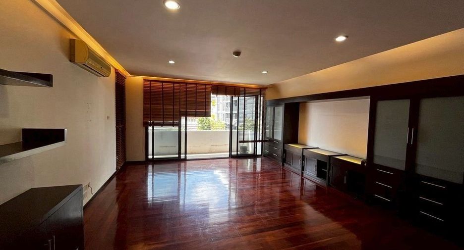 出租 3 卧室 公寓 在 Khlong Toei, 曼谷