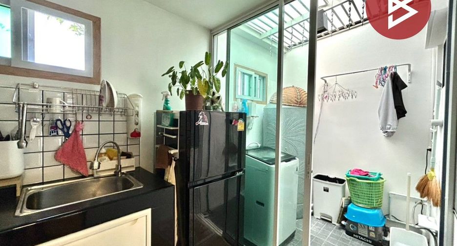 For sale 3 bedrooms townhouse in Bang Phli, Samut Prakan