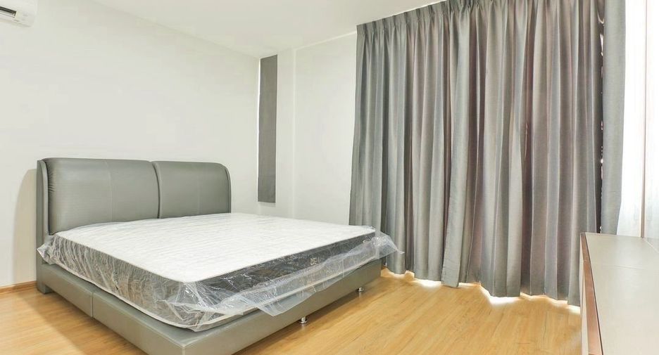 For rent and for sale 3 bedrooms townhouse in Bang Phli, Samut Prakan