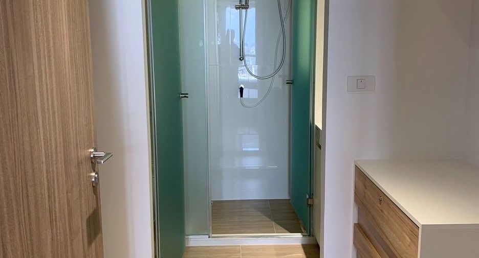 For sale 2 bedrooms condo in Bang Rak, Bangkok