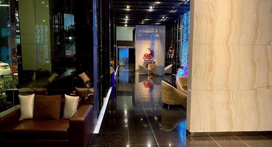 For sale 1 bed condo in Phaya Thai, Bangkok