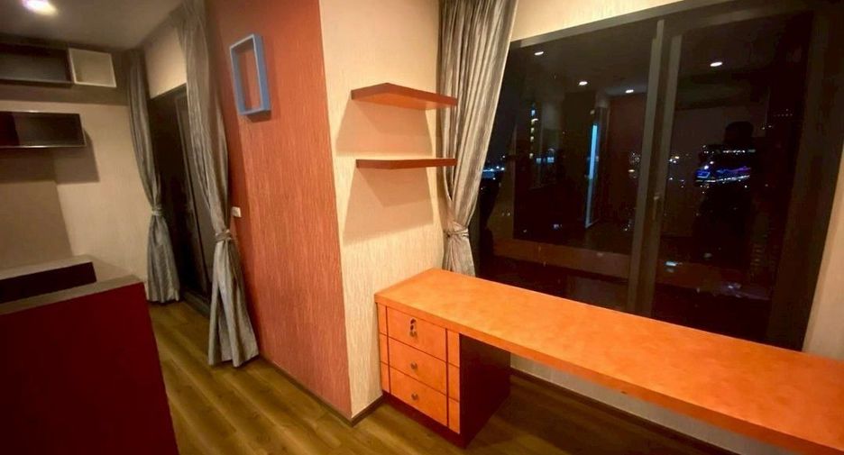 For sale 1 bed condo in Phaya Thai, Bangkok