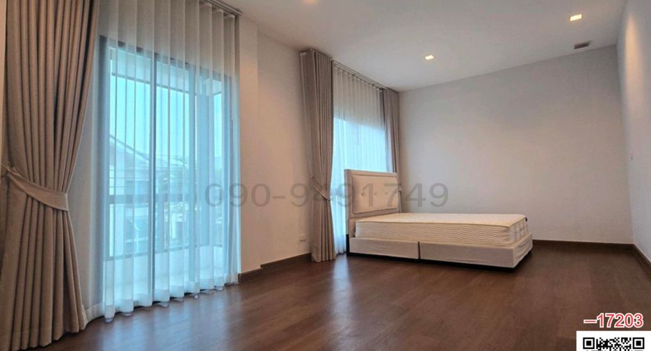 For rent 3 bedrooms house in Sai Mai, Bangkok