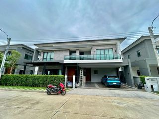 À louer et à vendre 4 chambres maison à Bang Phli, Samut Prakan