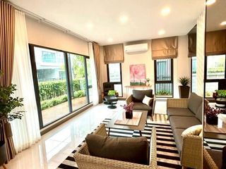 À louer et à vendre 4 chambres maison à Bang Phli, Samut Prakan