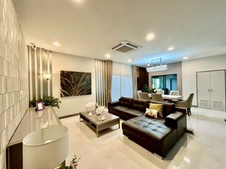 À louer et à vendre 4 chambres maison à Bang Phli, Samut Prakan