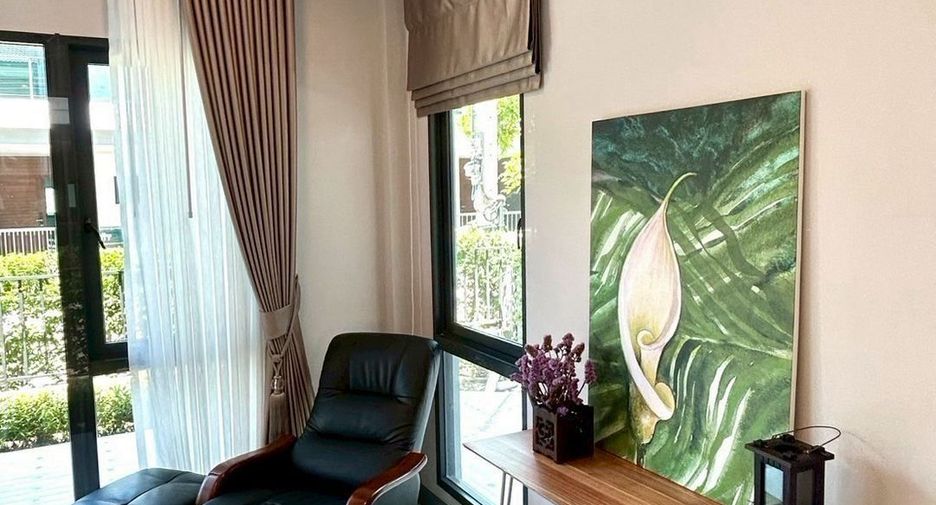 For rent and for sale 4 bedrooms house in Bang Phli, Samut Prakan