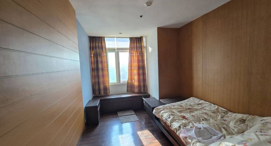 Wohnung zum Kauf mit 3 Zimmer in Watthana, Bangkok