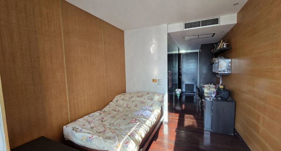 Wohnung zum Kauf mit 3 Zimmer in Watthana, Bangkok
