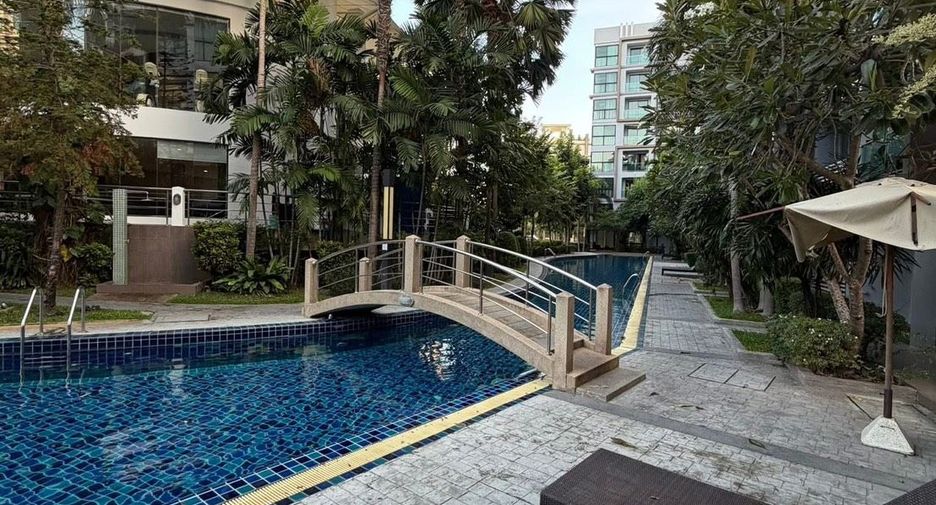 For rent 2 bedrooms condo in Jomtien, Pattaya