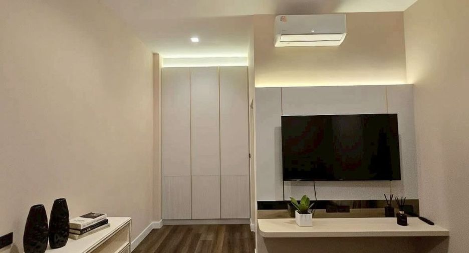 For rent and for sale 4 bedrooms house in Bang Phli, Samut Prakan