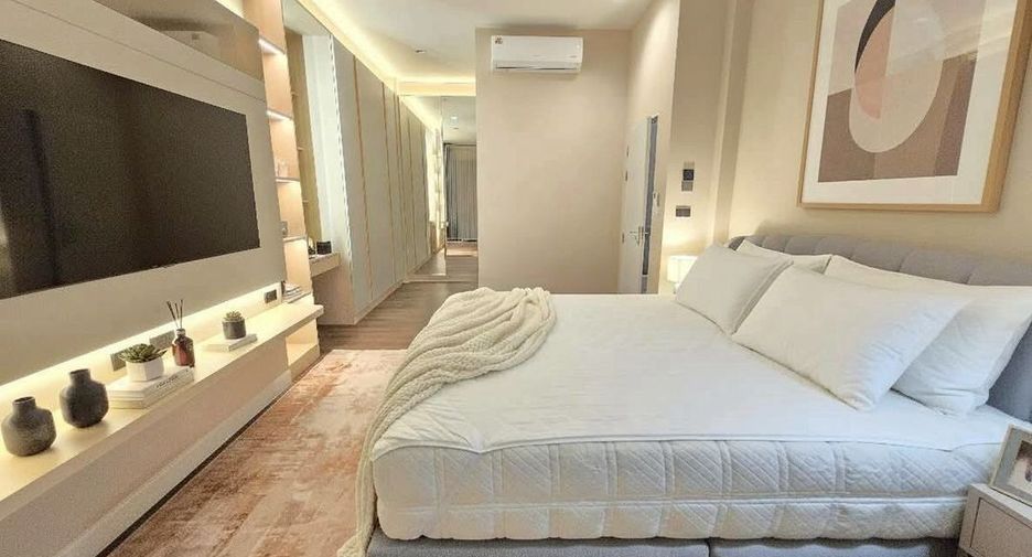 For rent and for sale 4 bedrooms house in Bang Phli, Samut Prakan