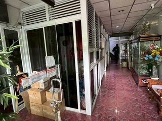 Gewerbefläche zur Miete in Khlong Toei, Bangkok