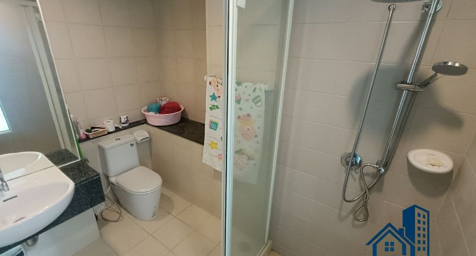 Condo en alquiler de 1 habitaciones en Khlong San, Bangkok